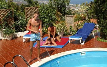 Heat around the pool